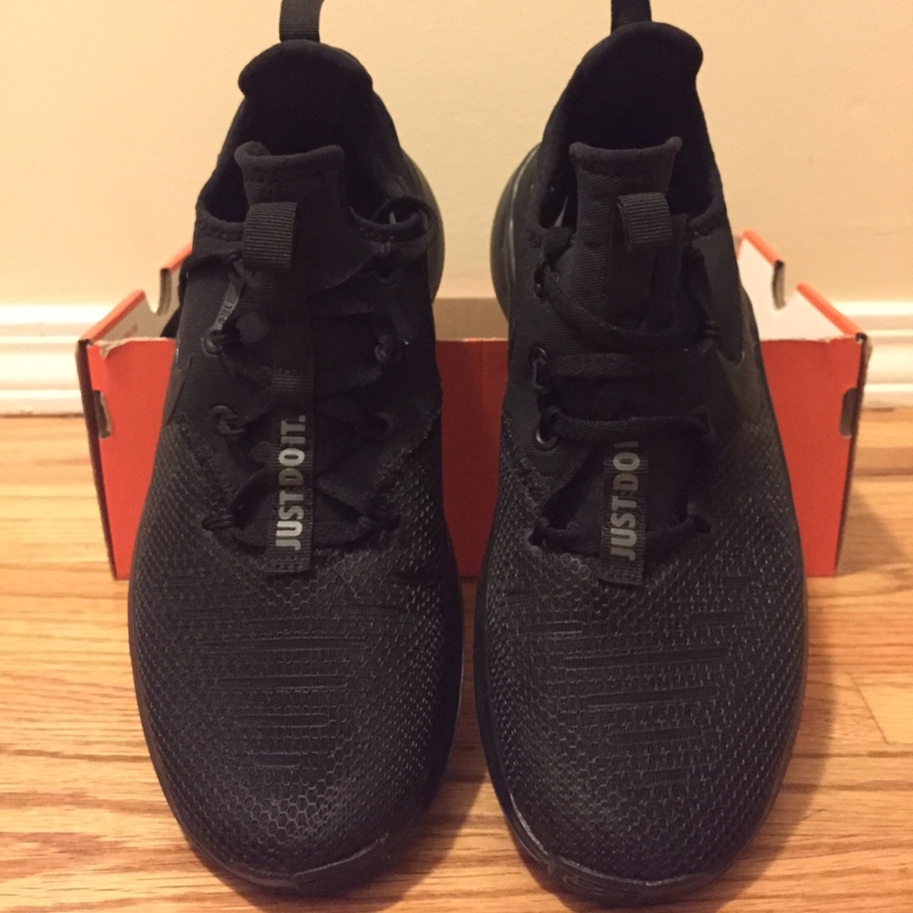 New Nike Women's Training Shoes TR 8